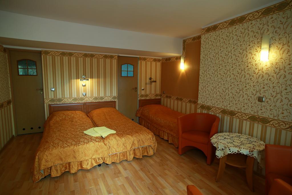 Abwentur Pokoje Gdansk Exterior photo